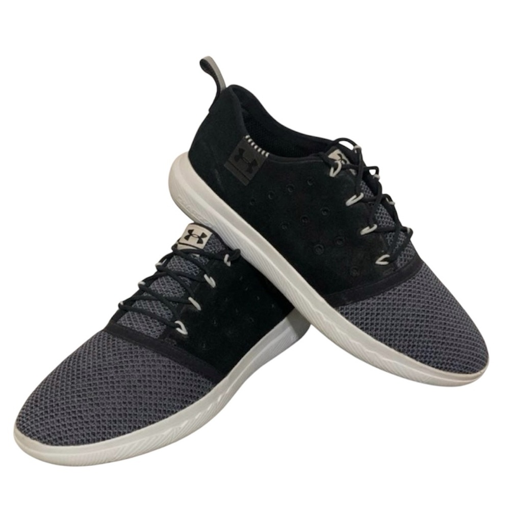 Under Armour Women’s Black White & Gray Lightweight Athletic Sneakers Size 9